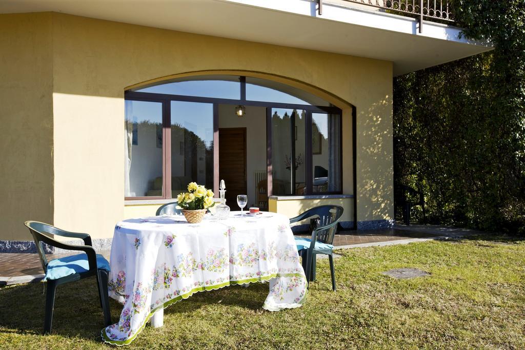 Villa Panorama Porto Valtravaglia Exterior foto