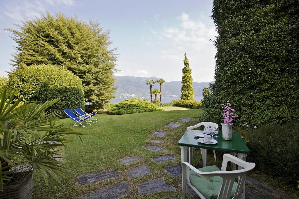 Villa Panorama Porto Valtravaglia Exterior foto