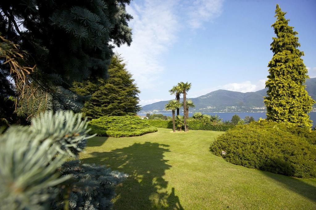 Villa Panorama Porto Valtravaglia Exterior foto